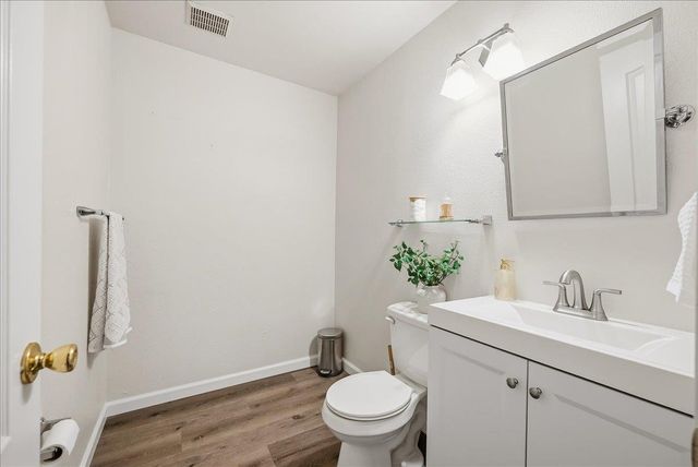 1117 Ravine View Dr, Roseville, CA 95661