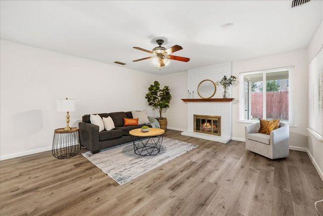 1117 Ravine View Dr, Roseville, CA 95661