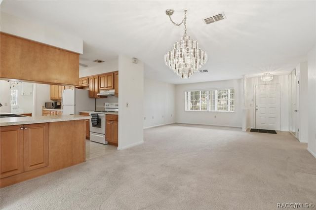 42 Truman Boulevard, Beverly Hills, FL 34465