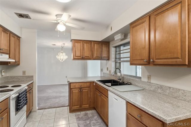 42 Truman Boulevard, Beverly Hills, FL 34465