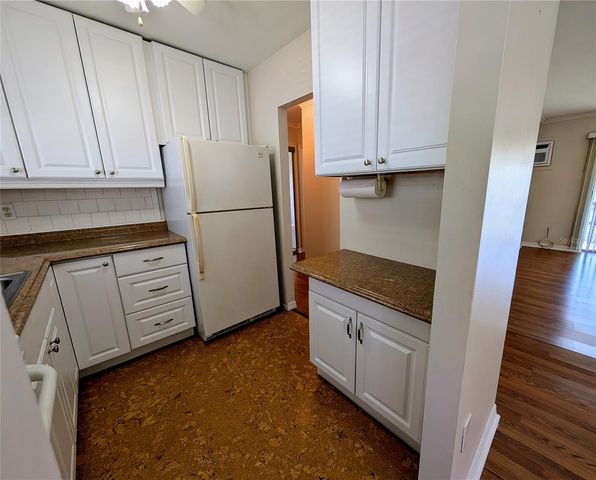 1840 SUNNY DRIVE D-36, Bradenton, FL 34207