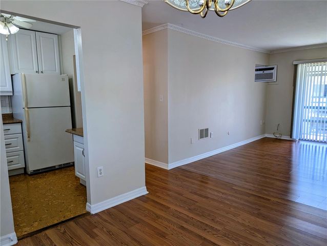 1840 SUNNY DRIVE D-36, Bradenton, FL 34207