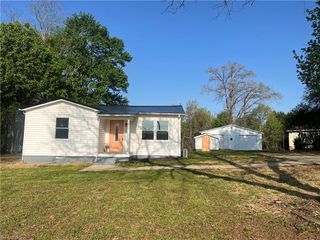 2988 Old Highway 601, Mount Airy, NC 27030