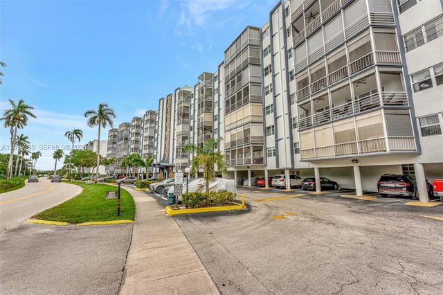 300 Diplomat Pkwy 606, Hallandale Beach, FL 33009
