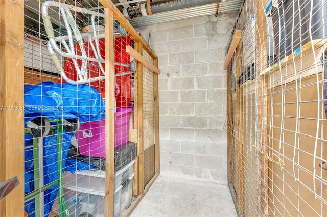 300 Diplomat Pkwy 606, Hallandale Beach, FL 33009