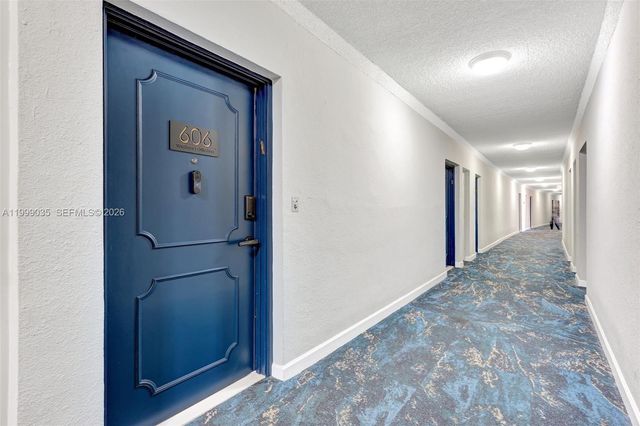 300 Diplomat Pkwy 606, Hallandale Beach, FL 33009