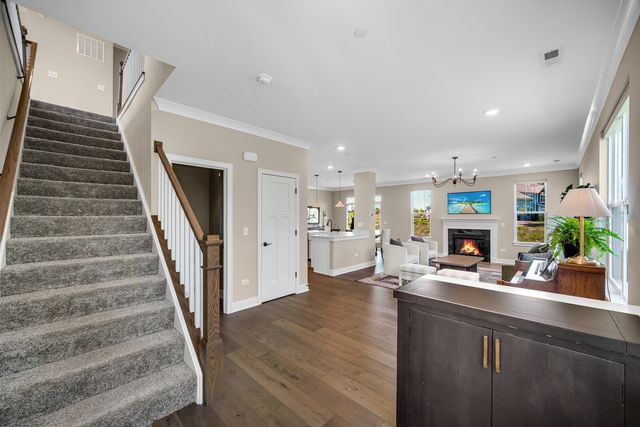 15502 W Springdale Drive, Lockport, IL 60441