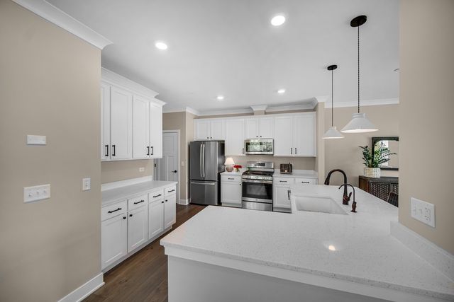 15502 W Springdale Drive, Lockport, IL 60441