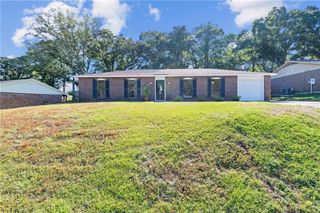 5717 Post Oak Court, Mobile, AL 36609