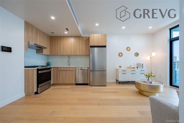 134-16 35th Avenue 5B, Flushing, NY 11354