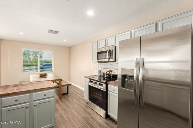 4582 E JADEITE Drive, San Tan Valley, AZ 85143