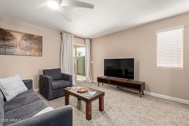 4582 E JADEITE Drive, San Tan Valley, AZ 85143