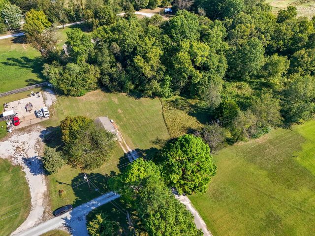 63176 E 282 Road, Grove, OK 74344