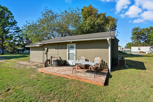 63176 E 282 Road, Grove, OK 74344