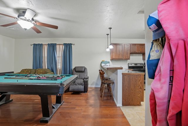 63176 E 282 Road, Grove, OK 74344