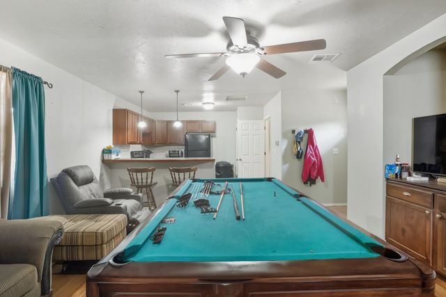 63176 E 282 Road, Grove, OK 74344