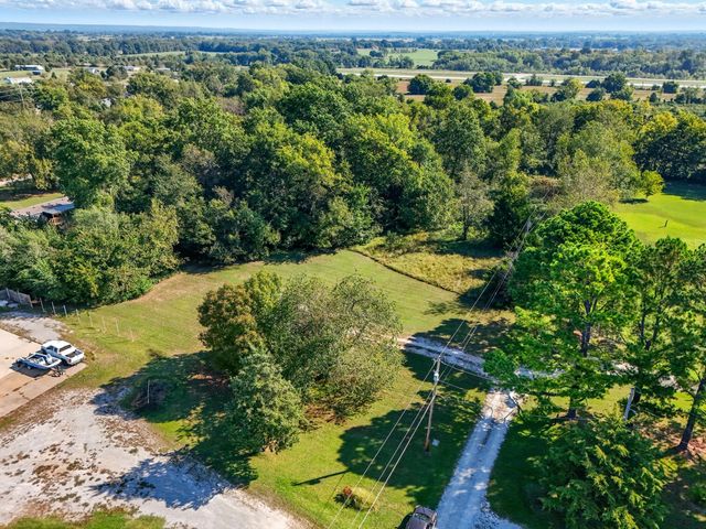 63176 E 282 Road, Grove, OK 74344