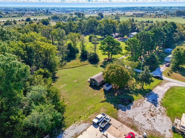 63176 E 282 Road, Grove, OK 74344