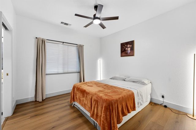 3221 Amethyst Way, Turlock, CA 95382