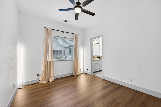 3221 Amethyst Way, Turlock, CA 95382