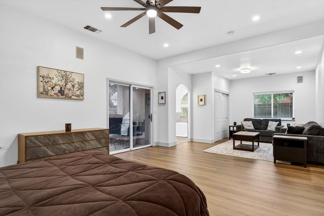 3221 Amethyst Way, Turlock, CA 95382