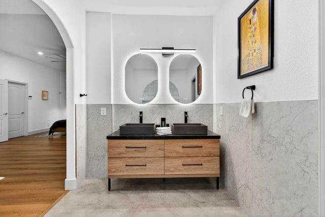 3221 Amethyst Way, Turlock, CA 95382