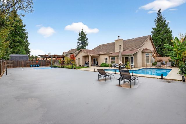 3221 Amethyst Way, Turlock, CA 95382