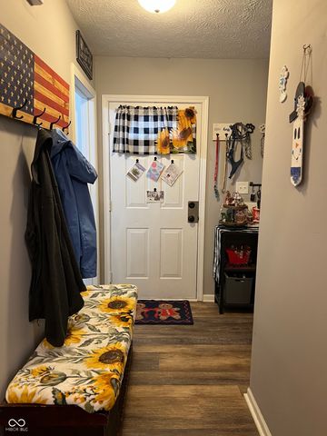 849 Center Street, Greenfield, IN 46140