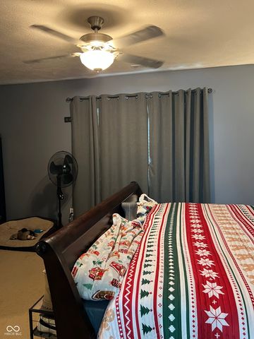 849 Center Street, Greenfield, IN 46140