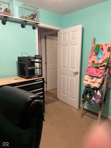 849 Center Street, Greenfield, IN 46140