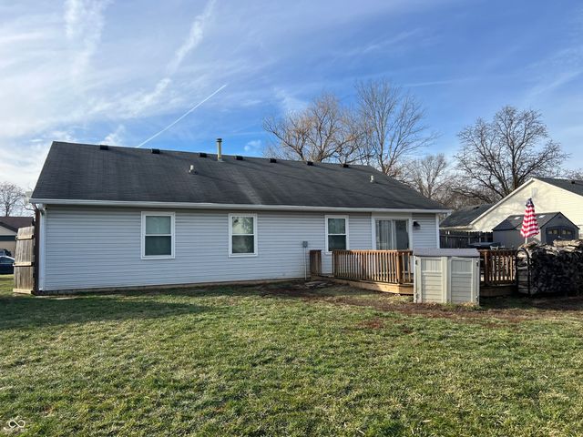 849 Center Street, Greenfield, IN 46140