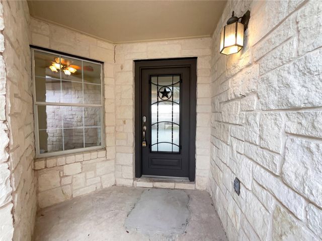 506 Gettysburg LOOP, Elgin, TX 78621