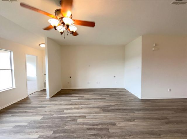 506 Gettysburg LOOP, Elgin, TX 78621