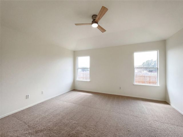 506 Gettysburg LOOP, Elgin, TX 78621