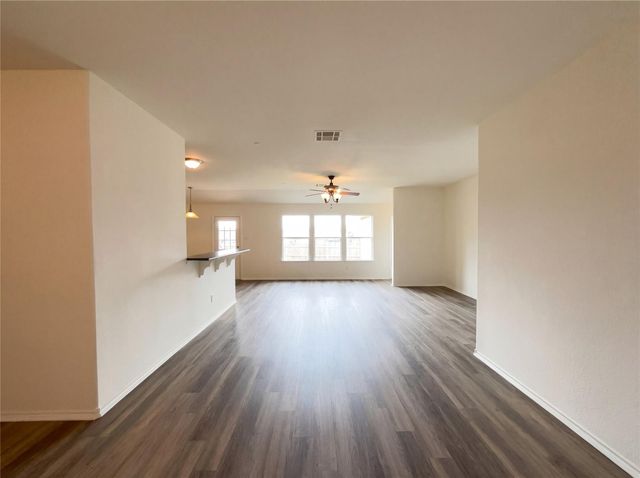 506 Gettysburg LOOP, Elgin, TX 78621