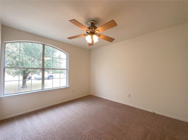 506 Gettysburg LOOP, Elgin, TX 78621