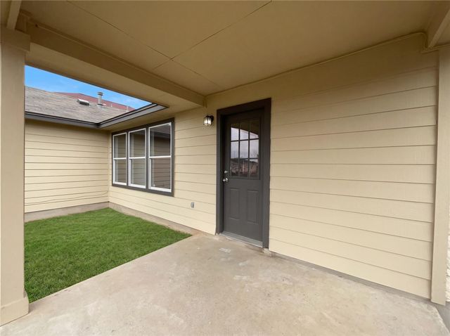 506 Gettysburg LOOP, Elgin, TX 78621