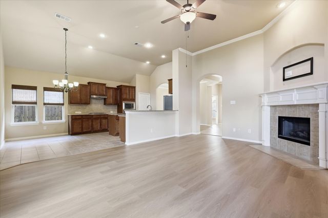 3204 Capetown Drive, Denton, TX 76208