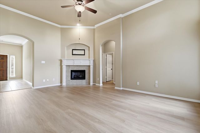 3204 Capetown Drive, Denton, TX 76208