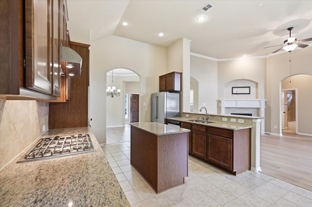 3204 Capetown Drive, Denton, TX 76208