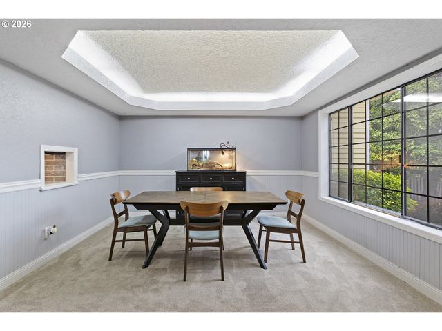 6850 Sw 184TH Ave, Beaverton, OR 97007