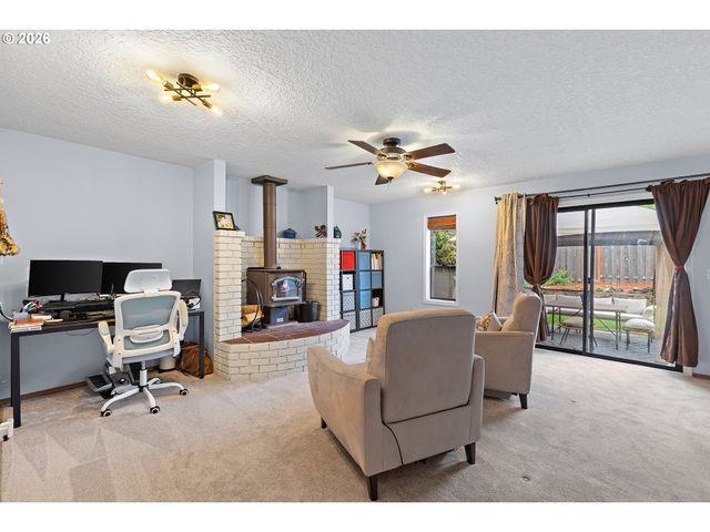 6850 Sw 184TH Ave, Beaverton, OR 97007