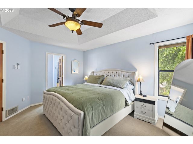 6850 Sw 184TH Ave, Beaverton, OR 97007