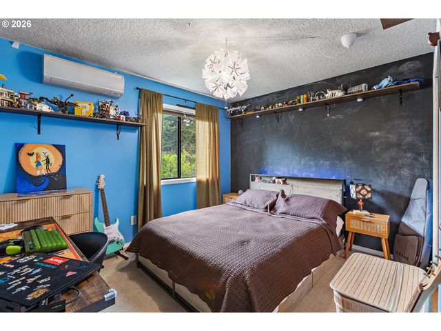 6850 Sw 184TH Ave, Beaverton, OR 97007