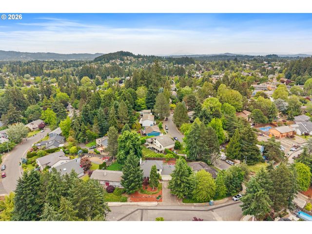 6850 Sw 184TH Ave, Beaverton, OR 97007