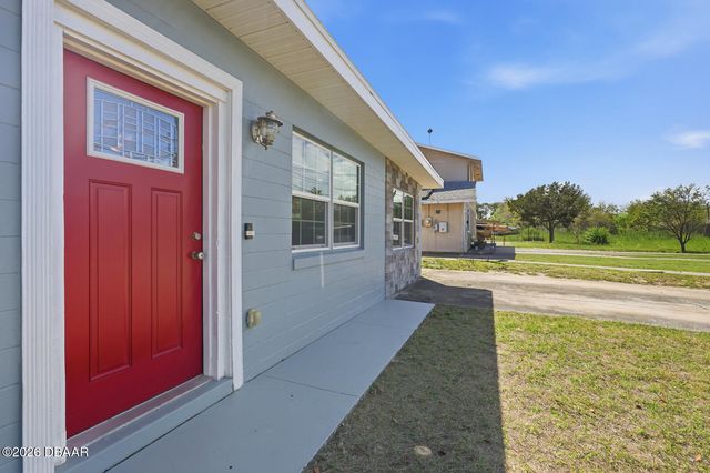 1325 Ginsberg Drive, Daytona Beach, FL 32114