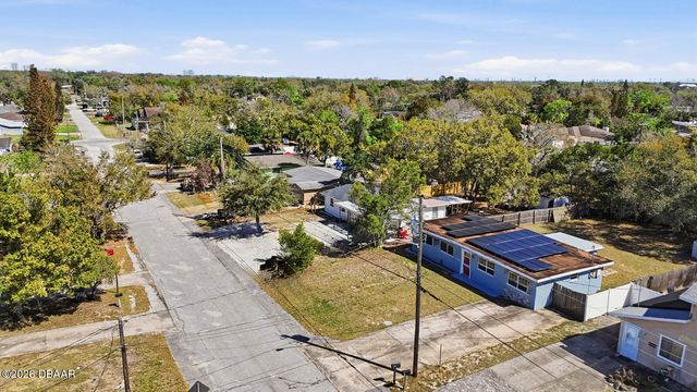 1325 Ginsberg Drive, Daytona Beach, FL 32114