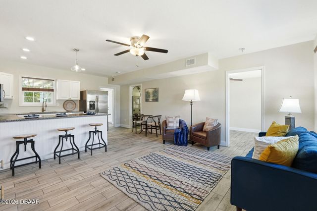 1325 Ginsberg Drive, Daytona Beach, FL 32114