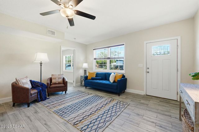 1325 Ginsberg Drive, Daytona Beach, FL 32114