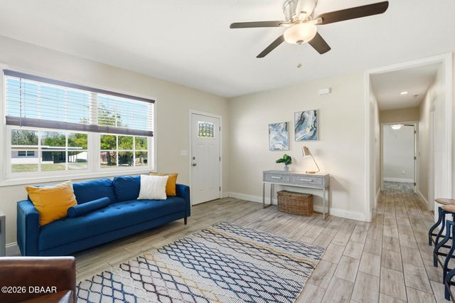 1325 Ginsberg Drive, Daytona Beach, FL 32114